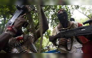Kidnappers demand N100m ransom to free abducted 9 passengers in Ondo