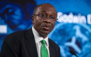 CBN to unify exchange rates, pegs naira at 379/$