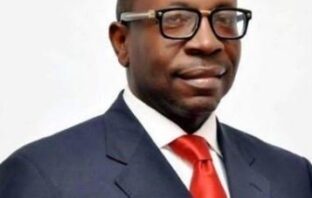 Edo guber:Ize-Iyamu receives Otaru of Auchi’s blessing
